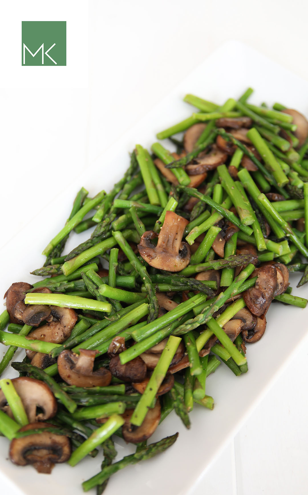 https://www.mirlandraskitchen.com/wp-content/uploads/2019/02/Sauteed-Asparagus-and-Mushrooms-on-White-Plate.jpg